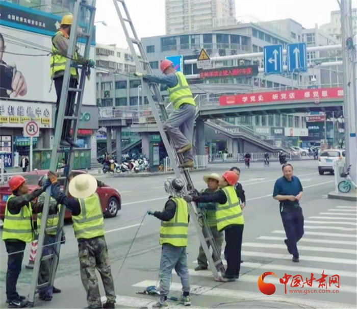 西固區(qū)城市管理局開(kāi)展建筑工地專項(xiàng)整治