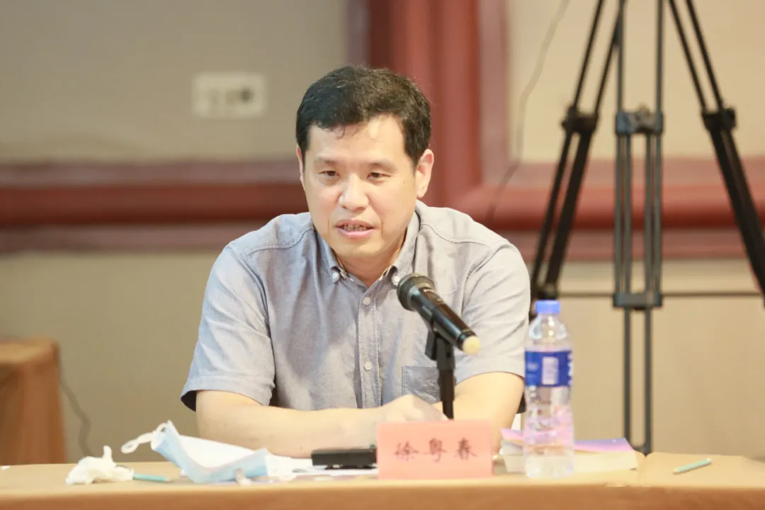 長篇小說《蒼山血海》新書發(fā)布會暨電影劇本改編研討會在京舉行 長篇小說《蒼山血海》新書發(fā)布會暨電影劇本改編研討會在京舉行