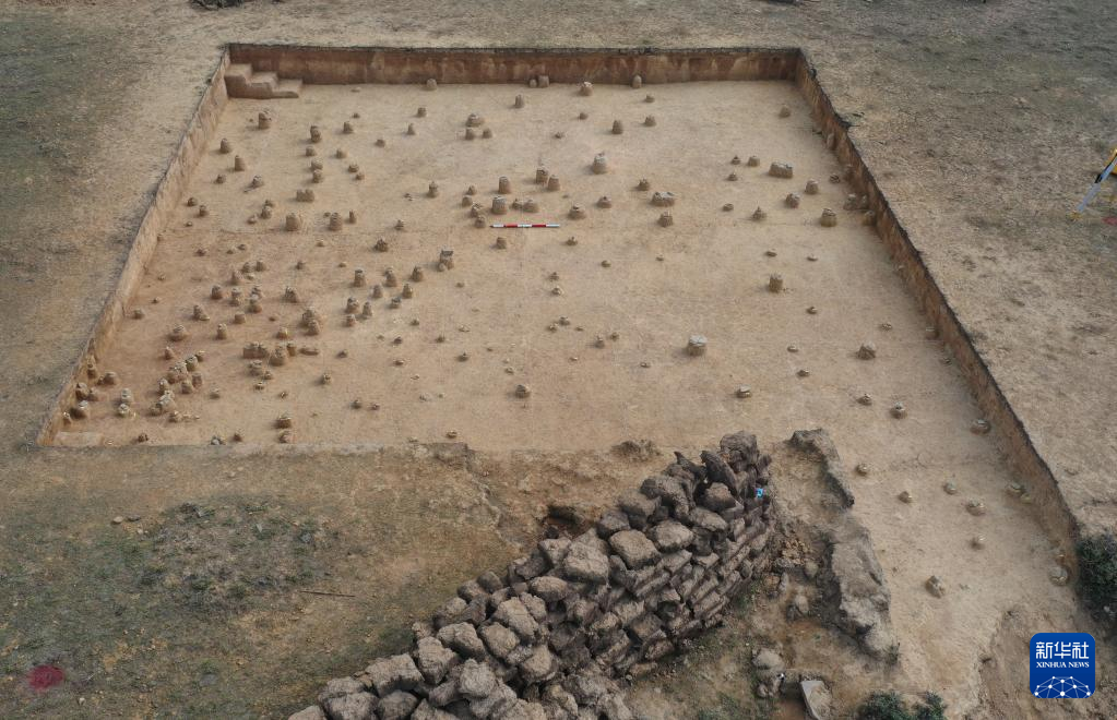 四川稻城縣皮洛舊石器時代遺址探方發(fā)掘情況(資料圖)。