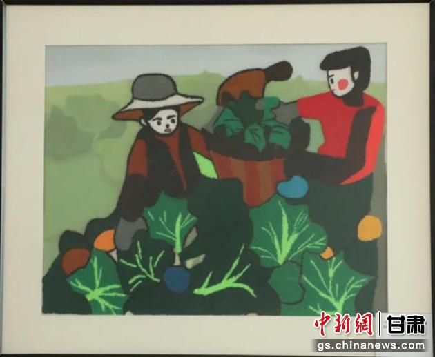 皋蘭縣高原夏菜項(xiàng)目幫助當(dāng)?shù)貗D女增收致富。刺繡 黃淑娟 繡稿 趙海科